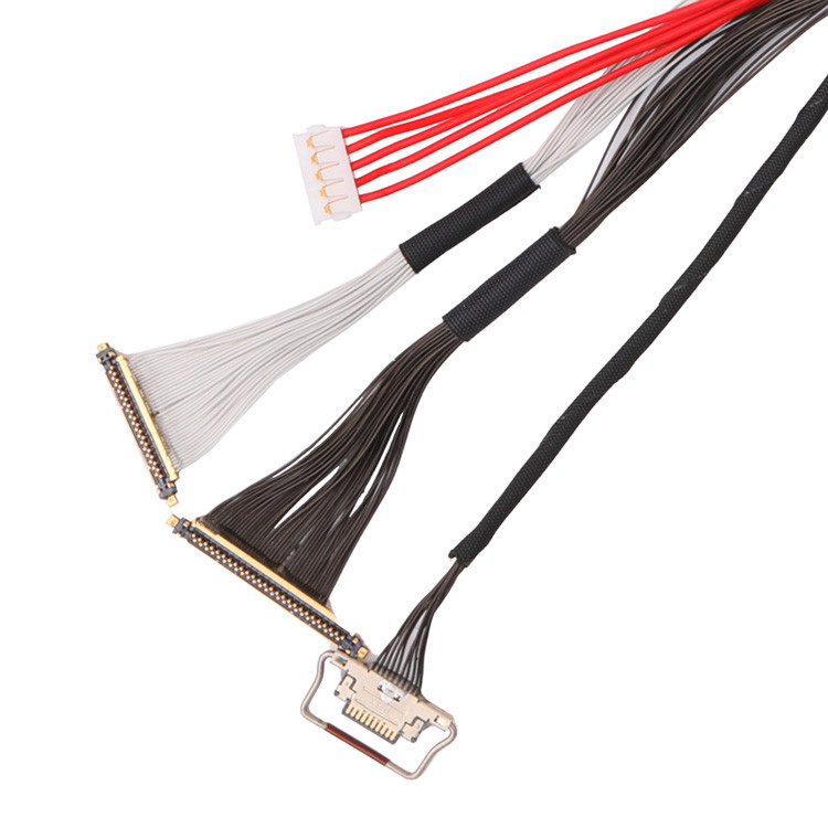 I-PEX 20531-034T-01 с 0,25мм наклоном кабеля на 20633-210T-02S с тем же 0,25мм наклоном