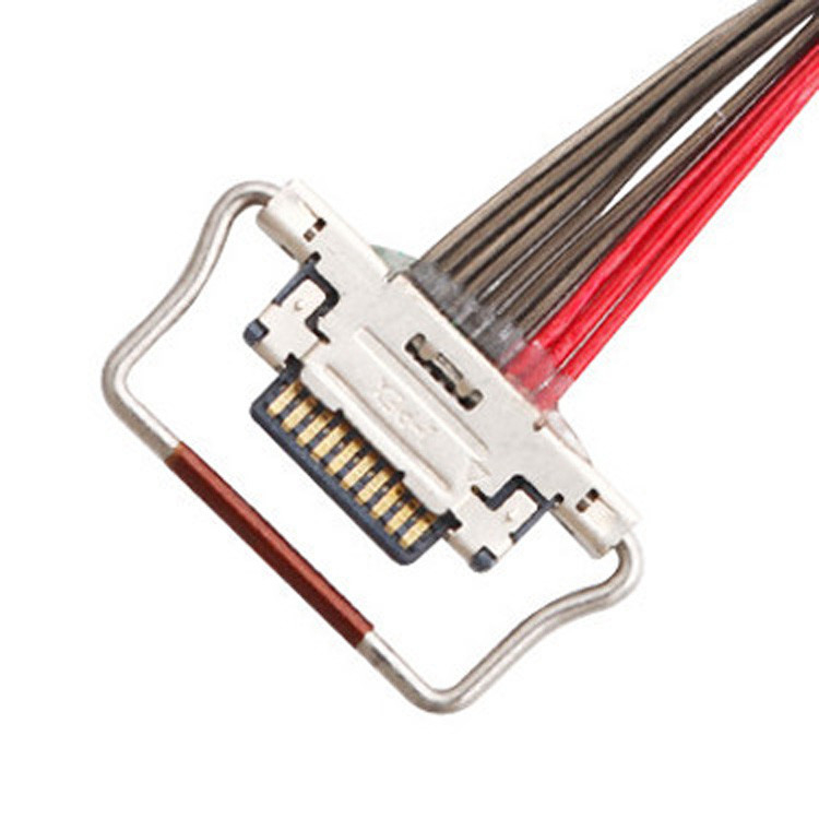 Микрокоаксиальный кабель LVDS с длиной в 150 мм, соединитель I-PEX с шириной 0,4 мм, идентифицированный как 20633-310T-01S