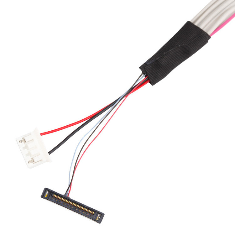 Сборка кабеля LVDS с 1,0 мм продольным углом и 32AWG, используя  DF13-20DS-1.25C LCD-коннектор