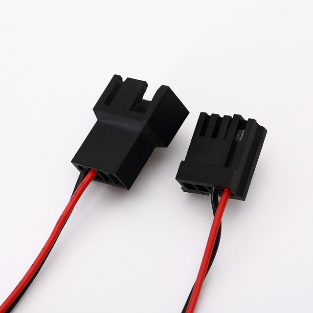 Pin неповоротливого привода материнской платы небольшой к силовому кабелю Splitter 4pin заголовка вентилятора радиатора C.P.U.